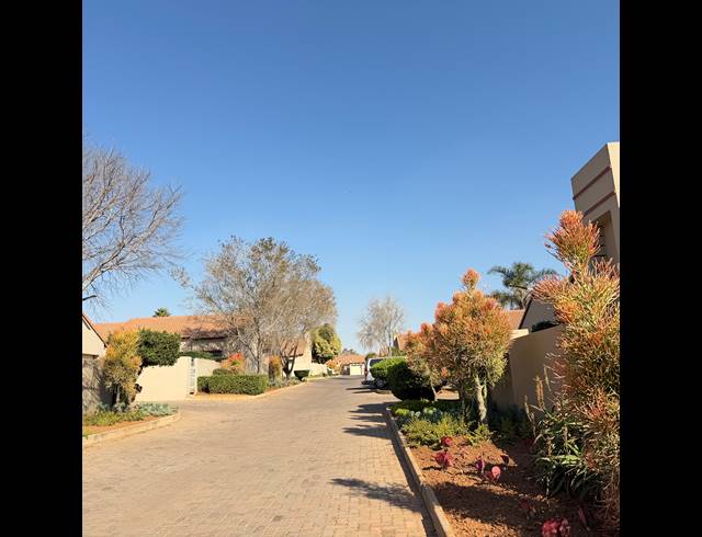 2 BEDROOM CLUSTER FOR SALE IN MOOIKLOOF RIDGE